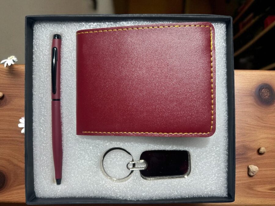Elegant 3‑in‑1 Maroon Wallet Gift Set – Wallet, Pen & Keychain in Premium Box