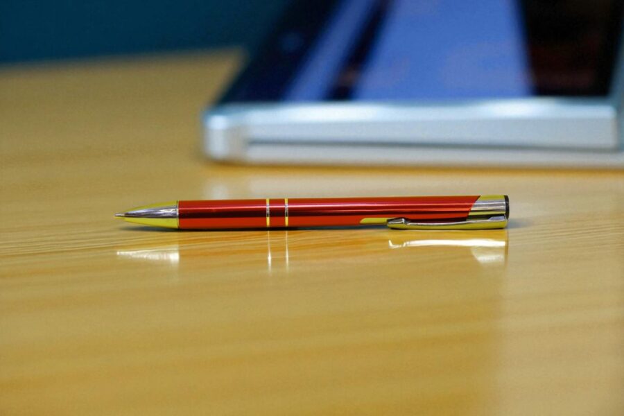 KS-151 Premium Glossy Finish Ballpoint Pen – Executive Click Pen for Professional Use